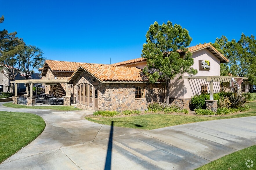 More Photos Of 27003-27103 Mcbean Pky, Valencia Unknown For Lease