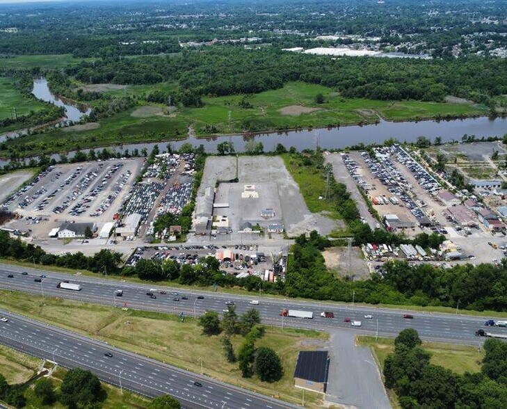 More Photos Of 425-435 Old Airport Rd, New Castle Land For Lease