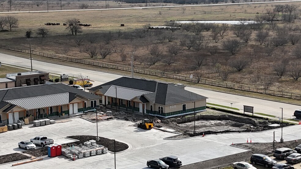 More Photos Of 2200 Traders Rd, Greenville Unknown For Lease