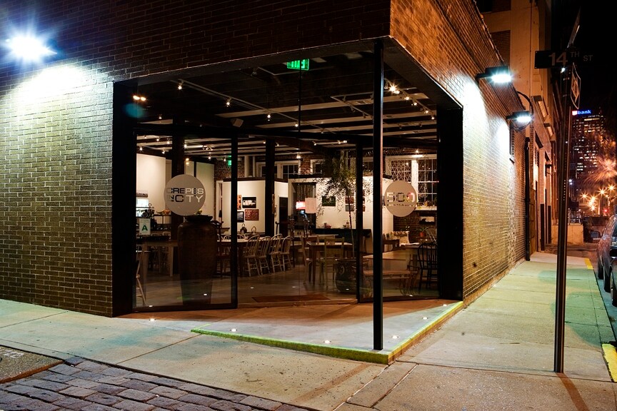 More Photos Of 1326-1330 Washington Ave, Saint Louis General Retail For Sale