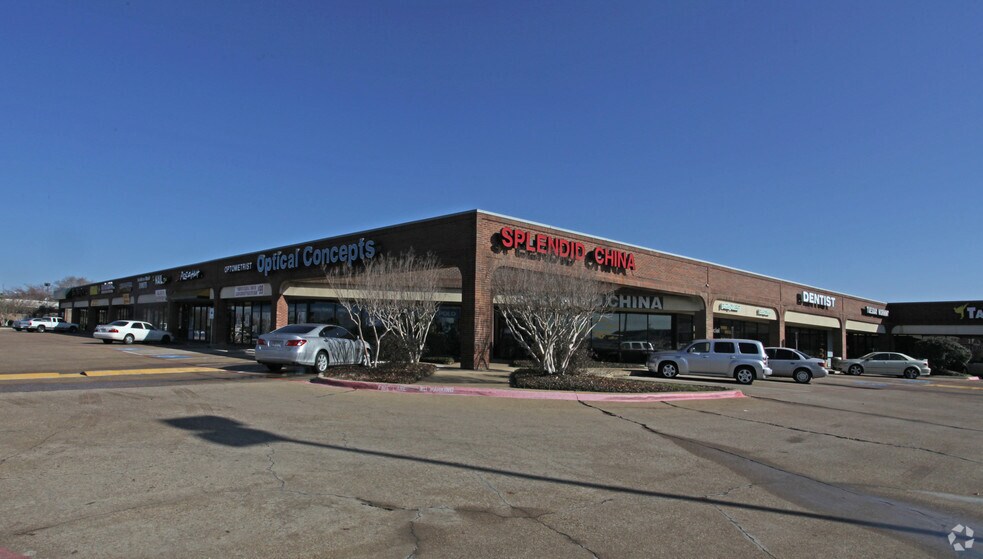 More Photos Of 5975 S Cooper St, Arlington Unknown For Lease