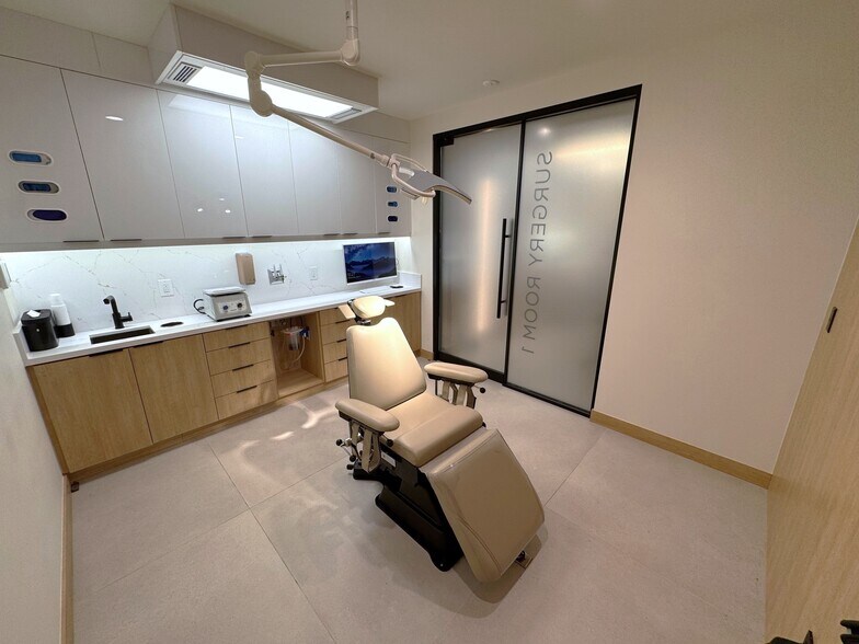 More Photos Of 24953 Paseo De Valencia, Laguna Hills Coworking Space