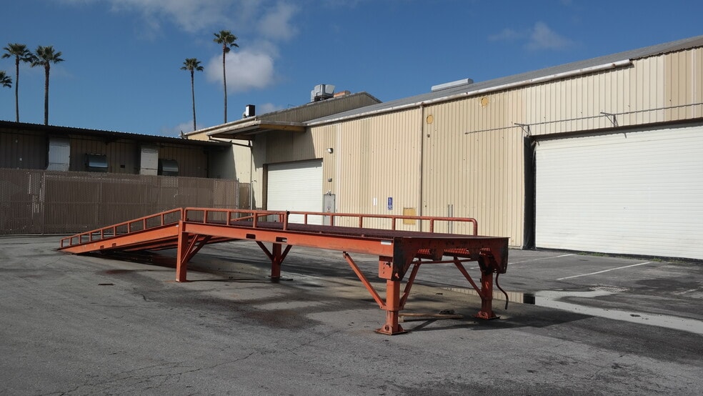 More Photos Of 1155 Harkins Rd, Salinas Warehouse For Lease