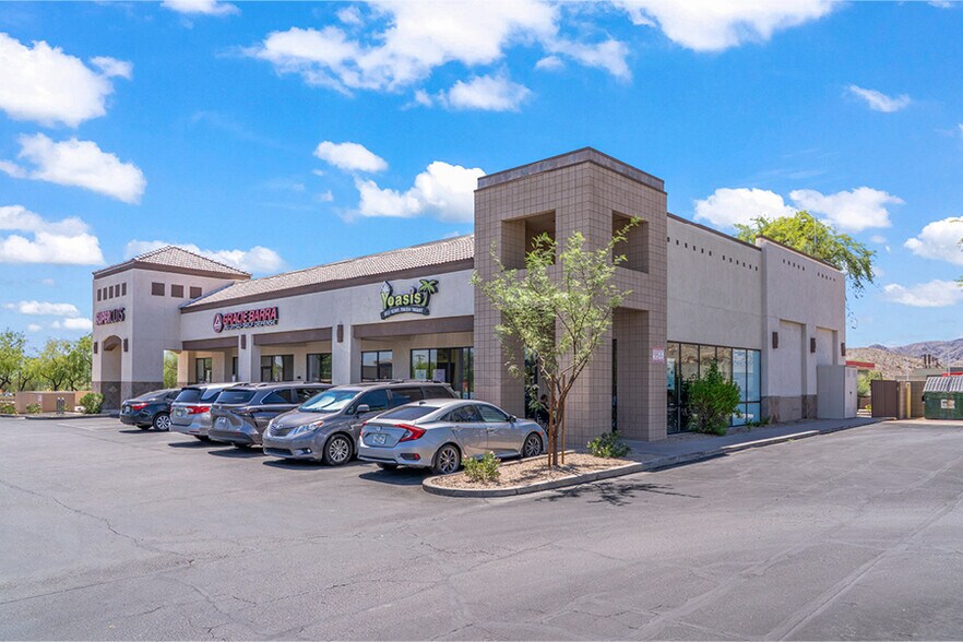 More Photos Of 1304 E Chandler Blvd, Phoenix Freestanding For Lease