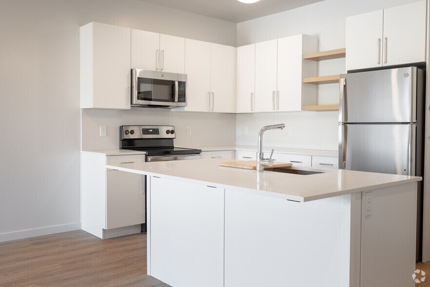 More Photos Of 2550 W Targee St, Boise Apartments For Sale