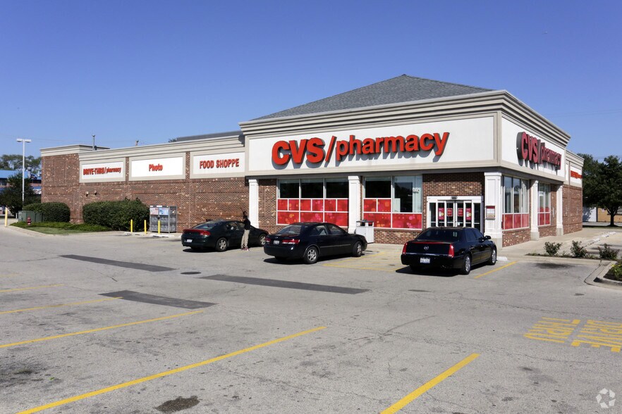 Primary Photo Of 600 N Mannheim Rd, Hillside Drugstore For Lease