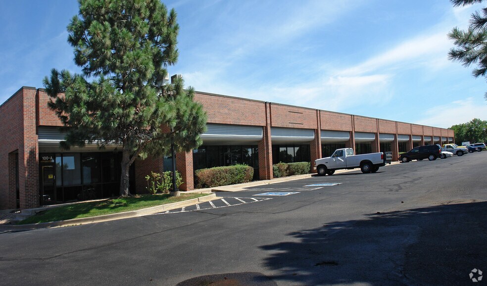 More Photos Of 4665 Paris St, Denver Flex For Lease