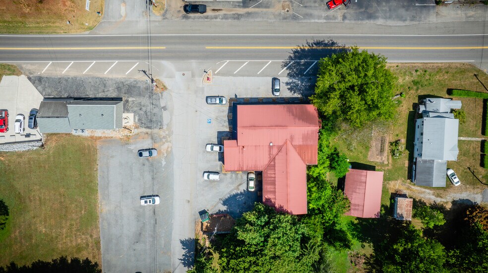 More Photos Of 705 W Race St, Kingston Apartments For Lease