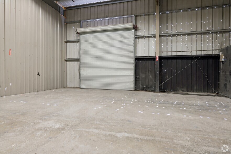 More Photos Of 15750 Arrow Hwy, Fontana Manufacturing For Lease