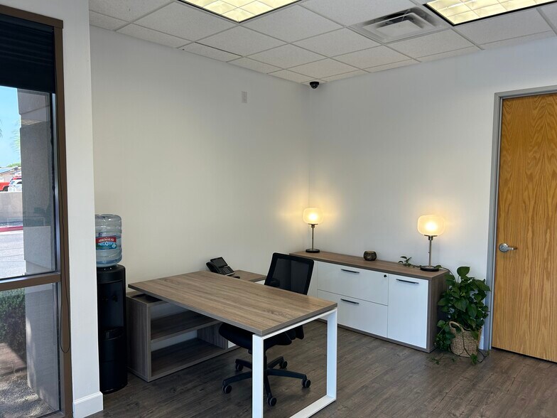 More Photos Of 18205 N 51st Ave, Glendale Office For Lease