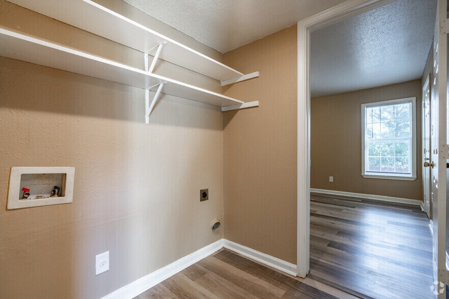 More Photos Of 4168 The Place St, Memphis Apartments For Sale