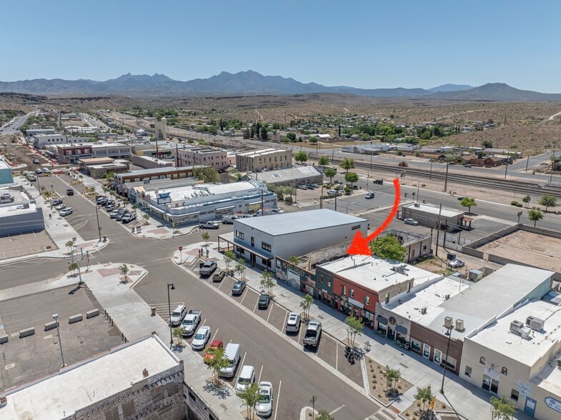 More Photos Of 232 E Beale St, Kingman Storefront For Sale