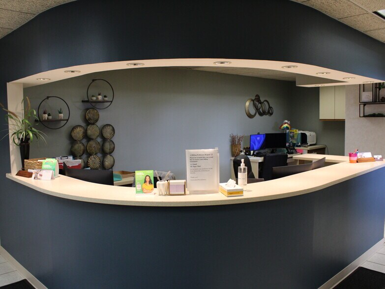 More Photos Of 525 E Division St, Fond Du Lac Medical For Sale