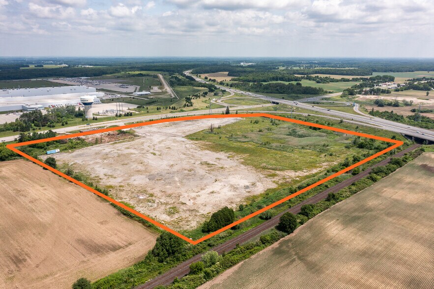 More Photos Of 685598-685606 2 Hwy, Woodstock Land For Sale