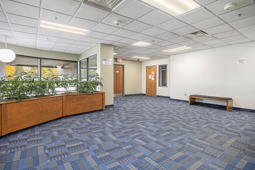 More Photos Of 2845 Capital Ave SW, Battle Creek Medical For Lease