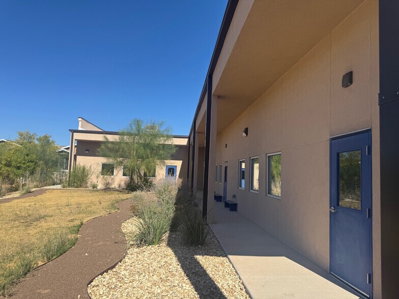 More Photos Of 2191 Sun Country Dr, El Paso Schools For Sale