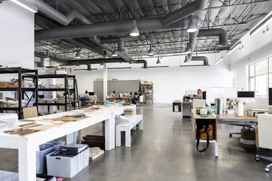 More Photos Of 950 Reserve Dr, Roseville Loft Creative Space For Lease