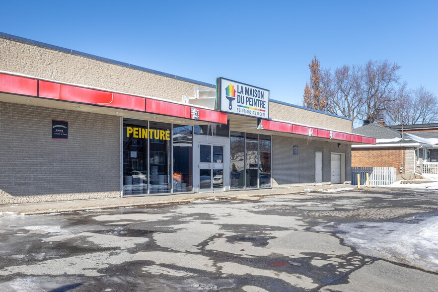 More Photos Of 2203 Ch De Chambly, Longueuil Storefront For Sale