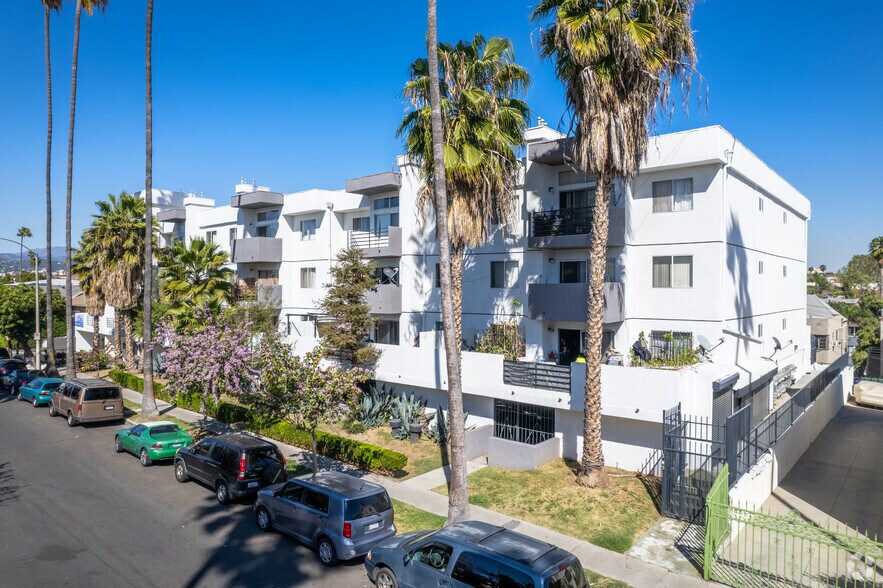 More Photos Of 130 S Alexandria Ave, Los Angeles Apartments For Sale