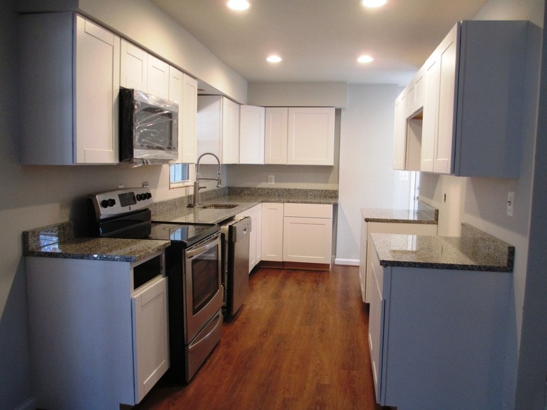 More Photos Of 7731 West Dr, Glen Burnie Assisted Living For Sale