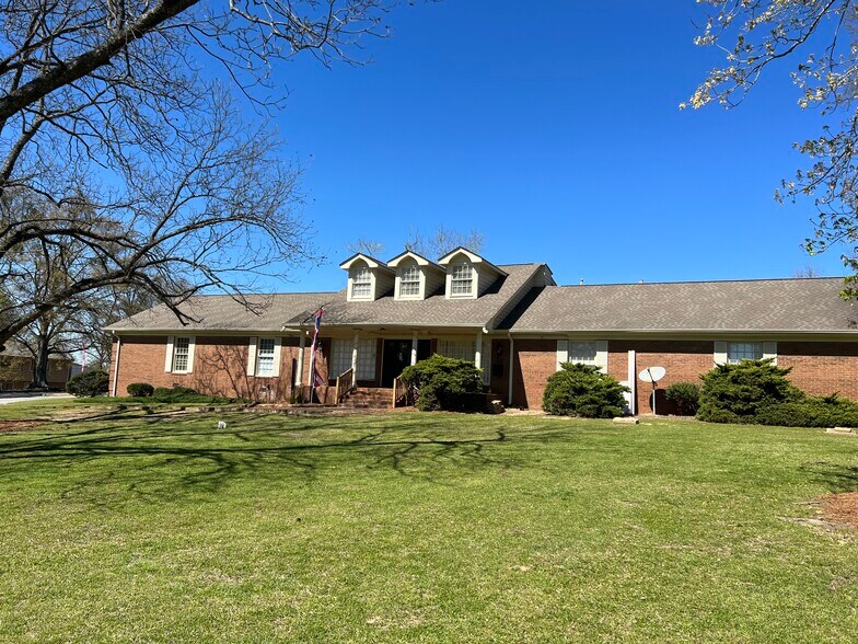 More Photos Of 1520 Pine Log Rd, Conyers Office For Lease