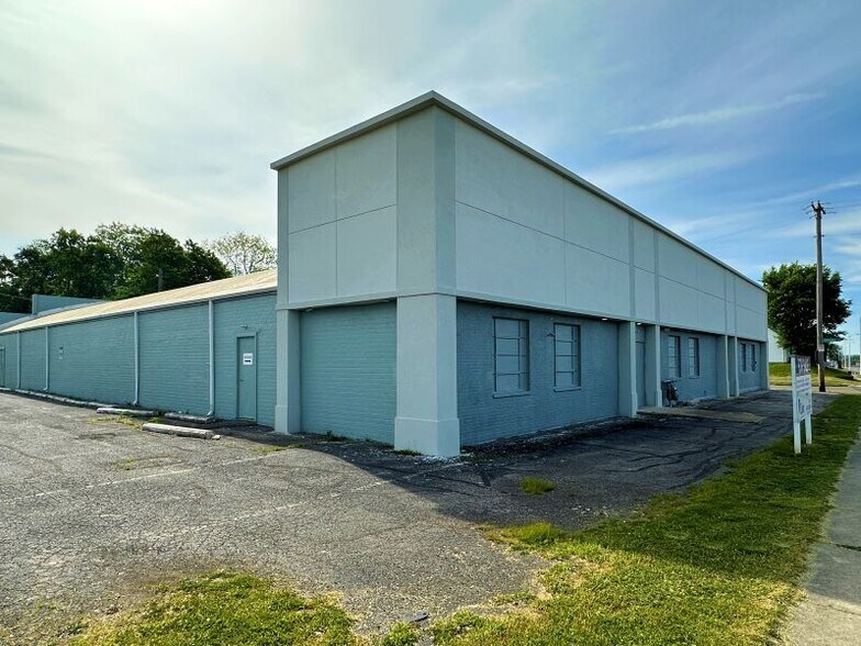 More Photos Of 4302-4306 N Dixie Dr, Dayton Specialty For Sale