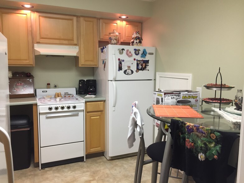 More Photos Of 1426 W River Rd, Waterloo Township Apartments For Lease