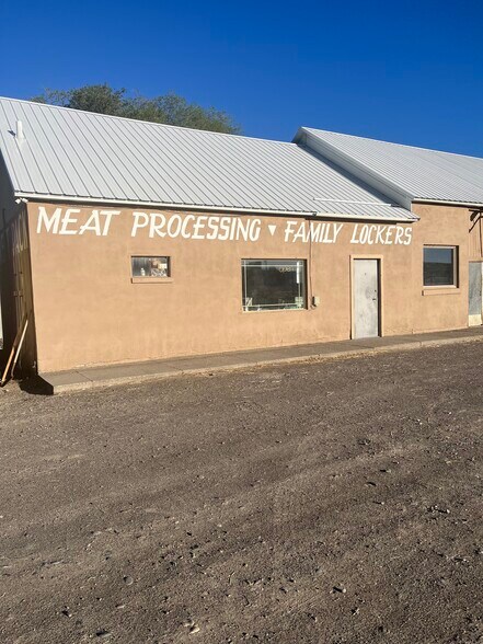 More Photos Of 1018 Hawley Loop, Vale Industrial For Sale