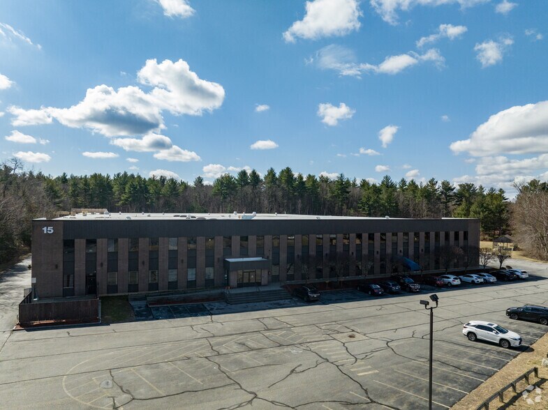More Photos Of 15 Hudson Park Dr, Hudson Manufacturing For Sale