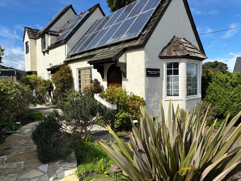 More Photos Of 1084 Cass St, Monterey Medical For Sale