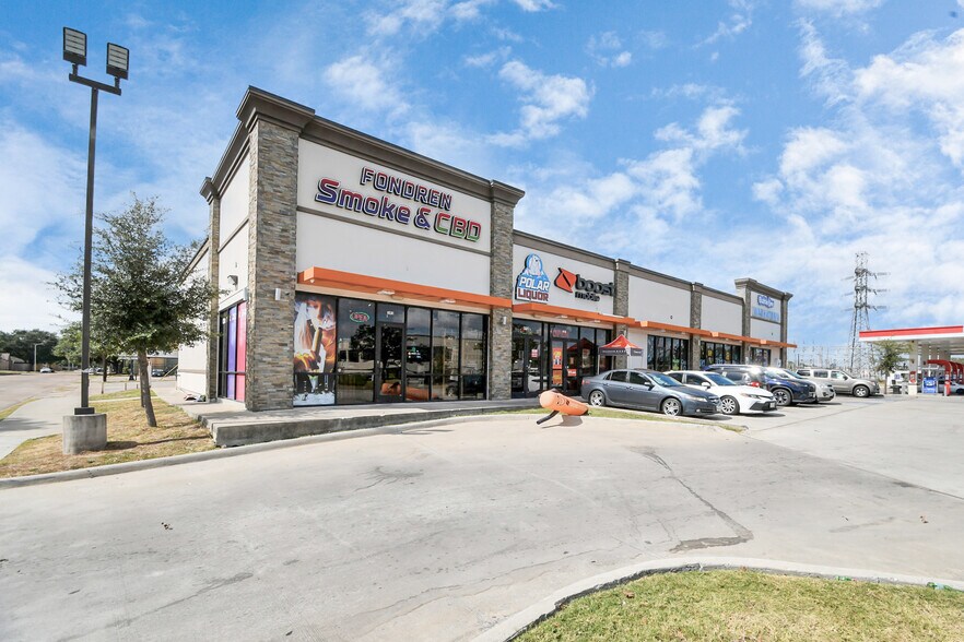 More Photos Of 10610 Fondren Rd, Houston General Retail For Lease