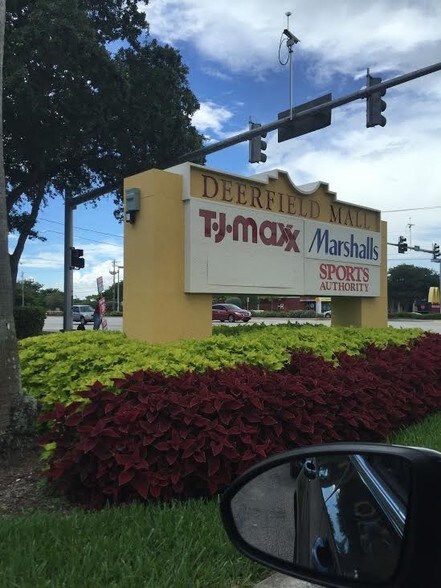 More Photos Of 3660-4060 W Hillsboro Blvd, Deerfield Beach Storefront For Lease