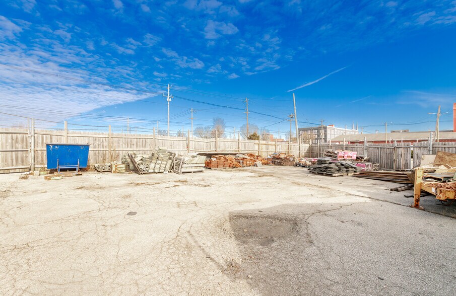 More Photos Of 1034 Story Ave, Louisville Light Manufacturing For Lease