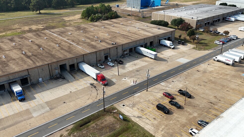 More Photos Of 9101-9431 Slack Rd, Shreveport Unknown For Lease