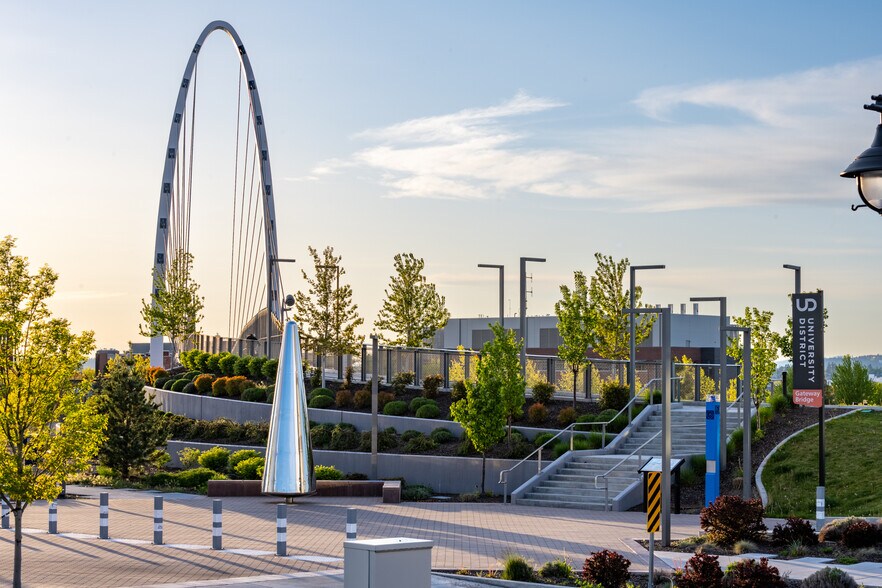 More Photos Of 429-431 E Sprague Ave, Spokane Freestanding For Lease