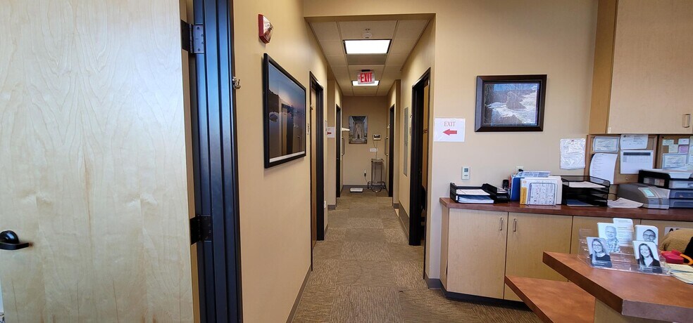 More Photos Of 929 SW Simpson Ave, Bend Medical For Lease