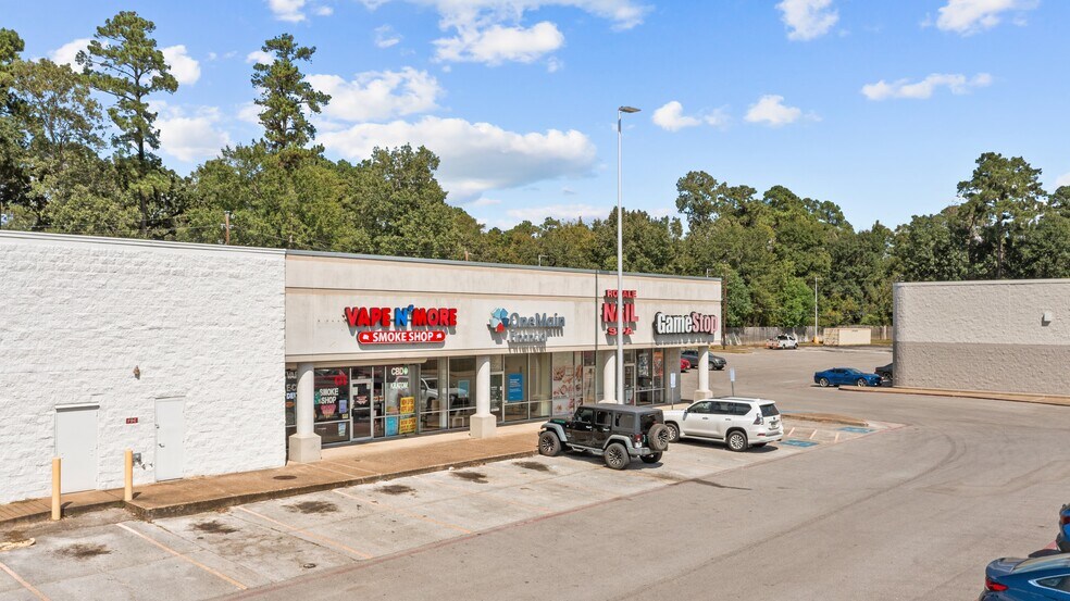 More Photos Of 4206 S Medford Dr, Lufkin Storefront Retail Office For Sale