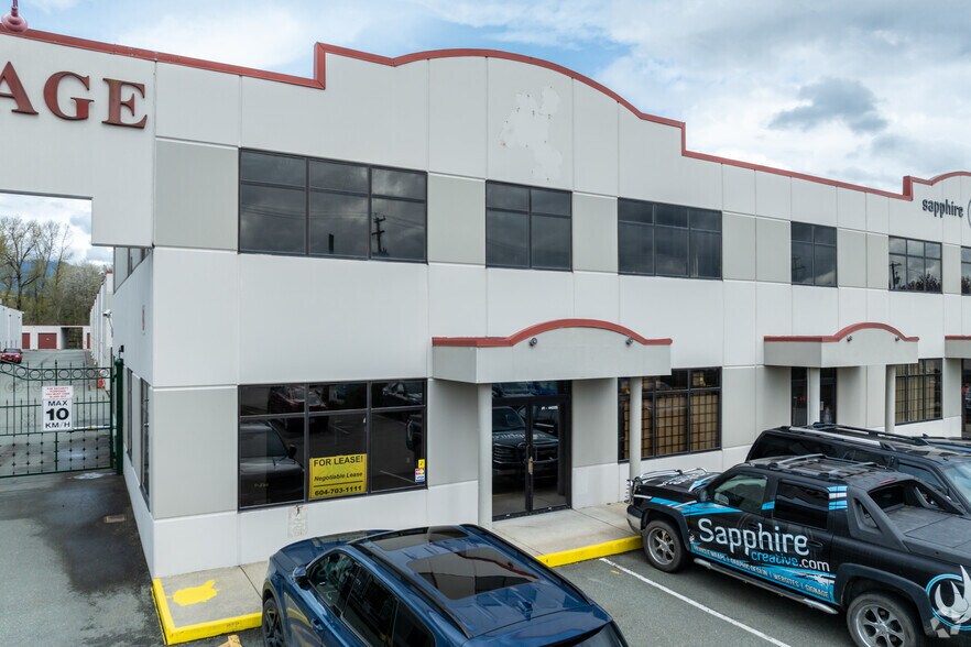 More Photos Of 44335 Yale Rd, Chilliwack Self Storage For Lease