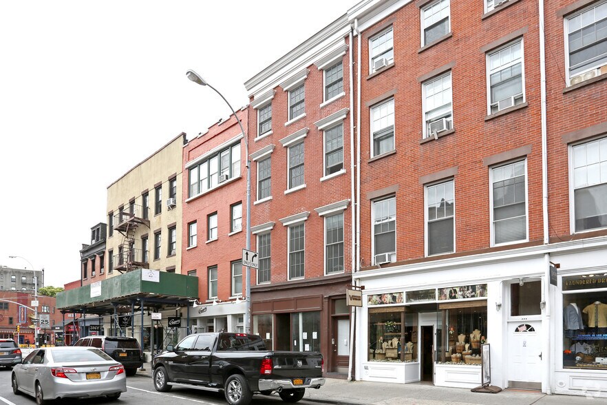 More Photos Of 306 Bleecker St, New York Apartments For Lease