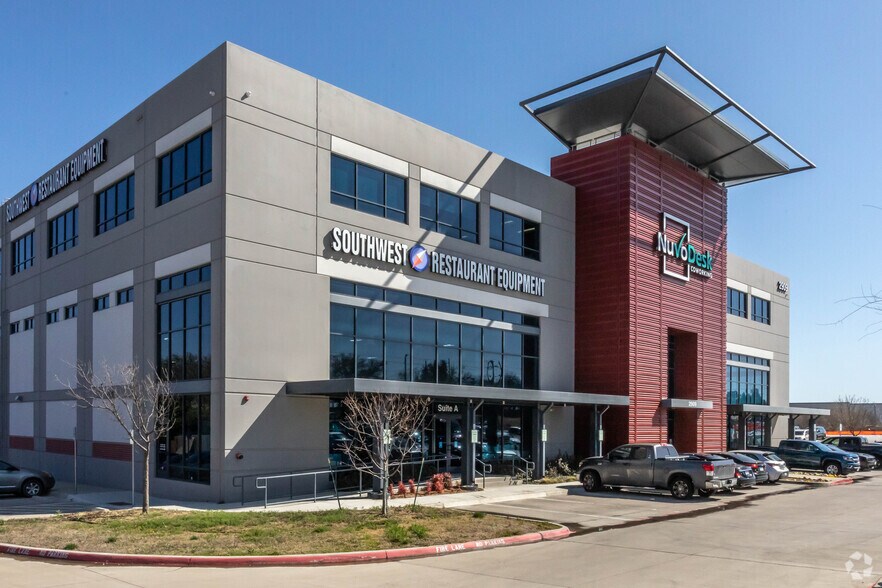 Primary Photo Of 2909 E Arkansas Ln, Arlington Coworking Space