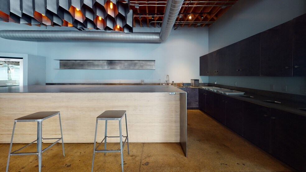 More Photos Of 325 9th St, San Francisco Office For Sale