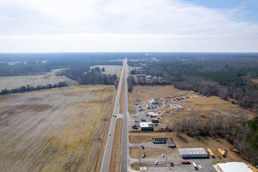 More Photos Of 7717 Richmond Tappahannock Hwy, Aylett Storefront Retail Office For Sale