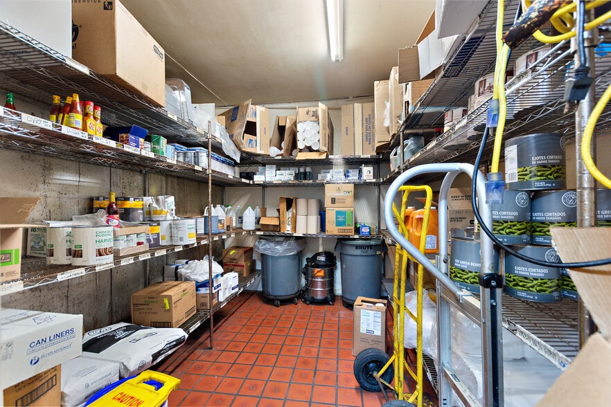 More Photos Of 3000 Cypress Gardens Rd, Winter Haven Restaurant For Sale