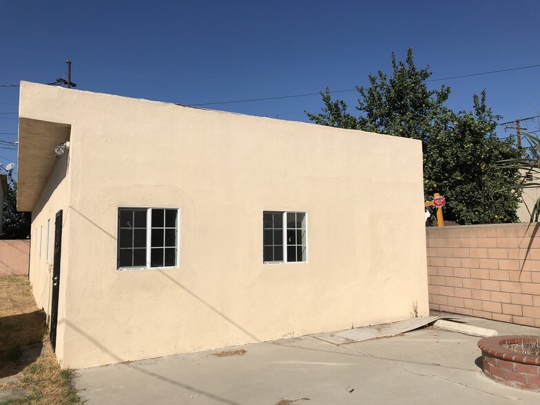 More Photos Of 7511 State St, Huntington Park Medical For Lease