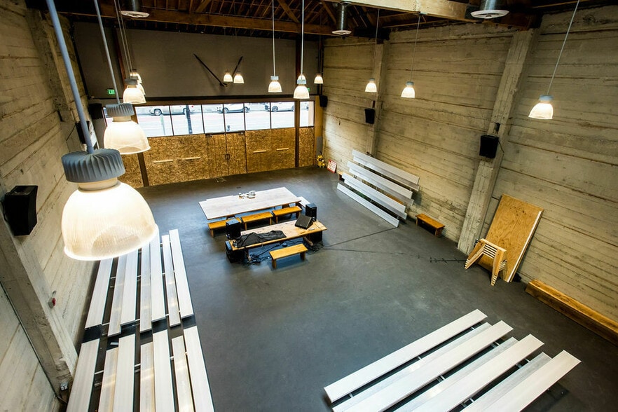 More Photos Of 1716 Broadway, Oakland Storefront For Sale