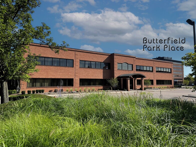 Primary Photo Of 2250 Butterfield Dr, Troy Office For Lease