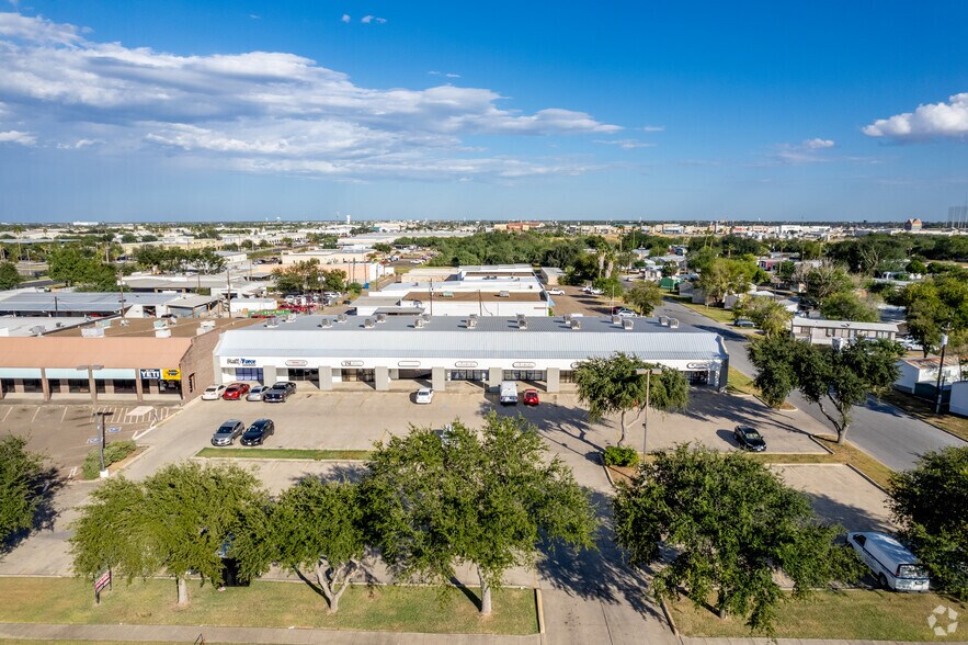 More Photos Of 600-618 N McColl Rd, McAllen Office For Sale