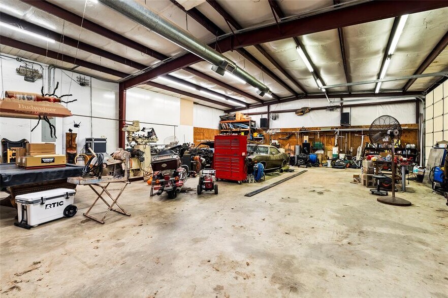More Photos Of 1389 U.S. 290 E, Elgin Land For Sale