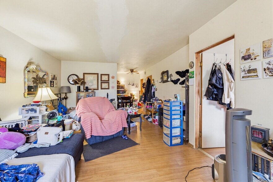 More Photos Of 309-313 W Milwaukee St, Janesville Apartments For Sale