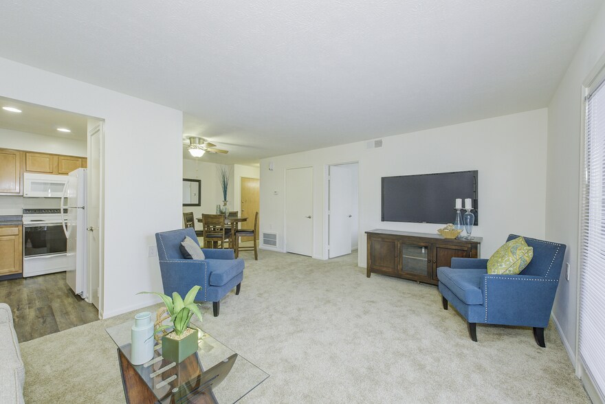 More Photos Of 1201 Carson Way, Greenwood Apartments For Lease